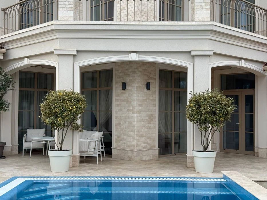 A stylish residence by the sea. Sauvignon