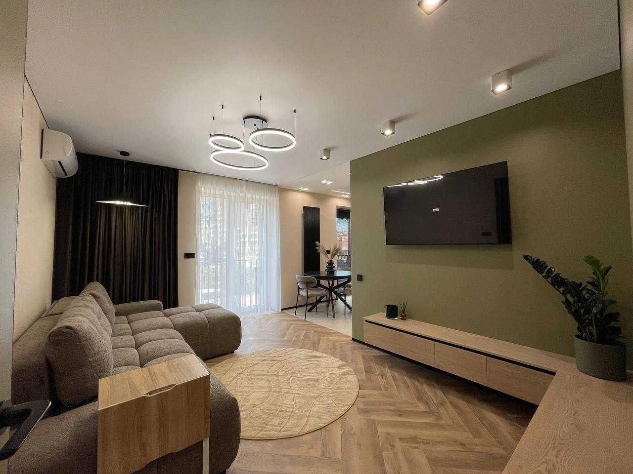 Three-room apartment for sale with renovation Klubne Mistechko 12
