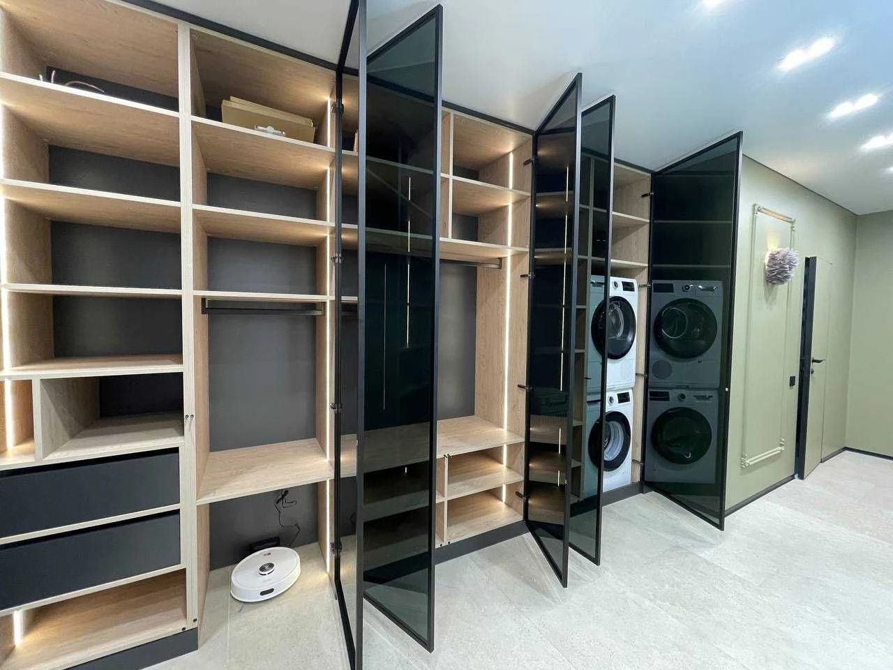 Three-room apartment for sale with renovation Klubne Mistechko 12