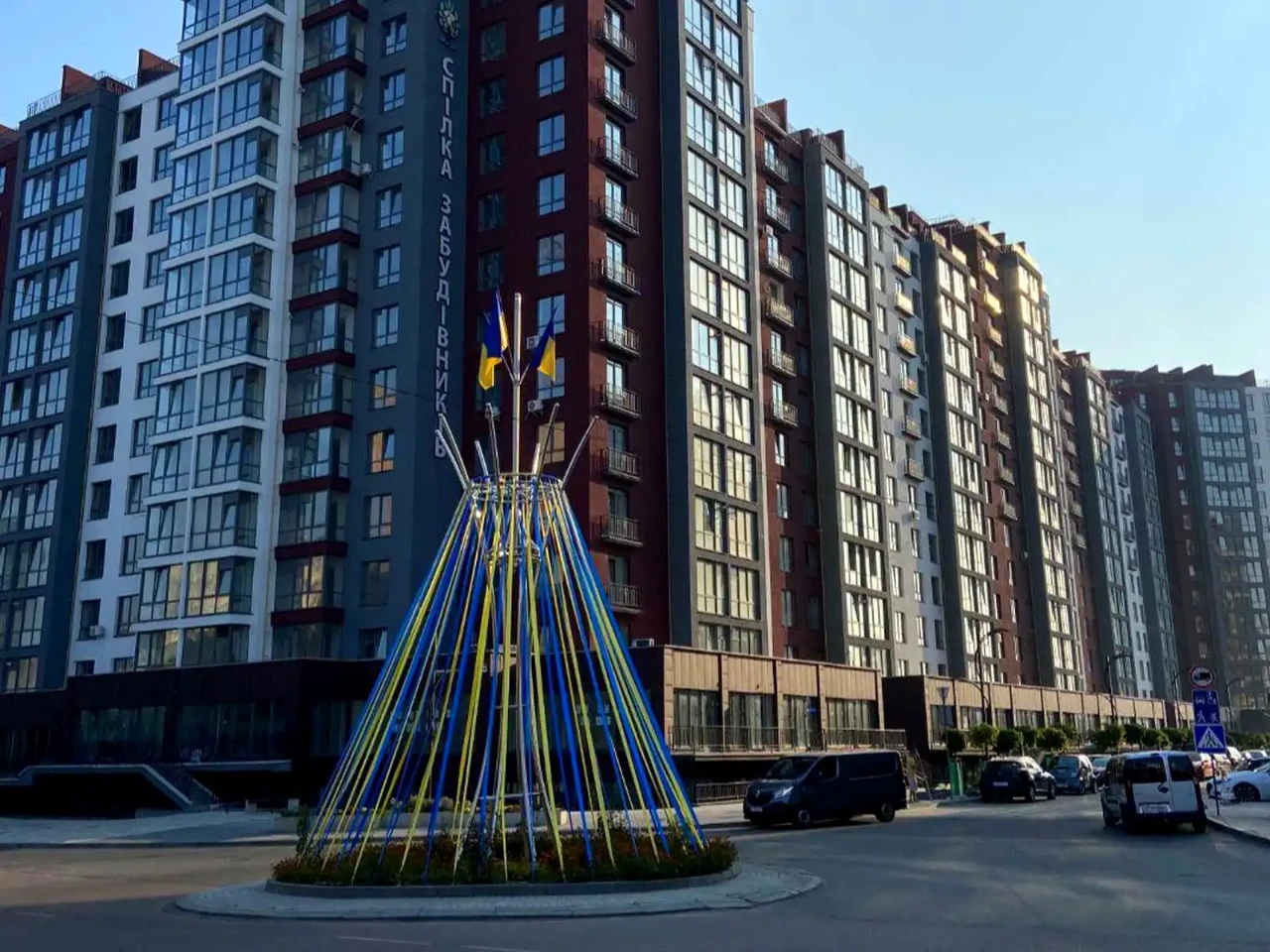 Продажа квартиры 2-комн. 64 м² 13/14 эт.