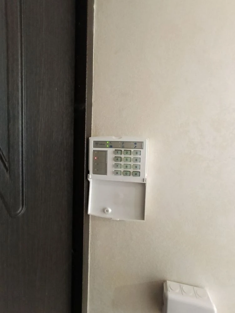 2к квартира з ремонтом та меблями в новобудові.  ДЕРЖАВНІ ПР