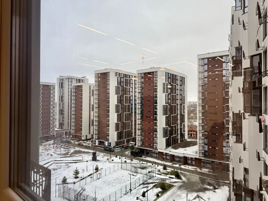 Простора квартира з якісним ремонтом в ЖК Manhattan поруч оз