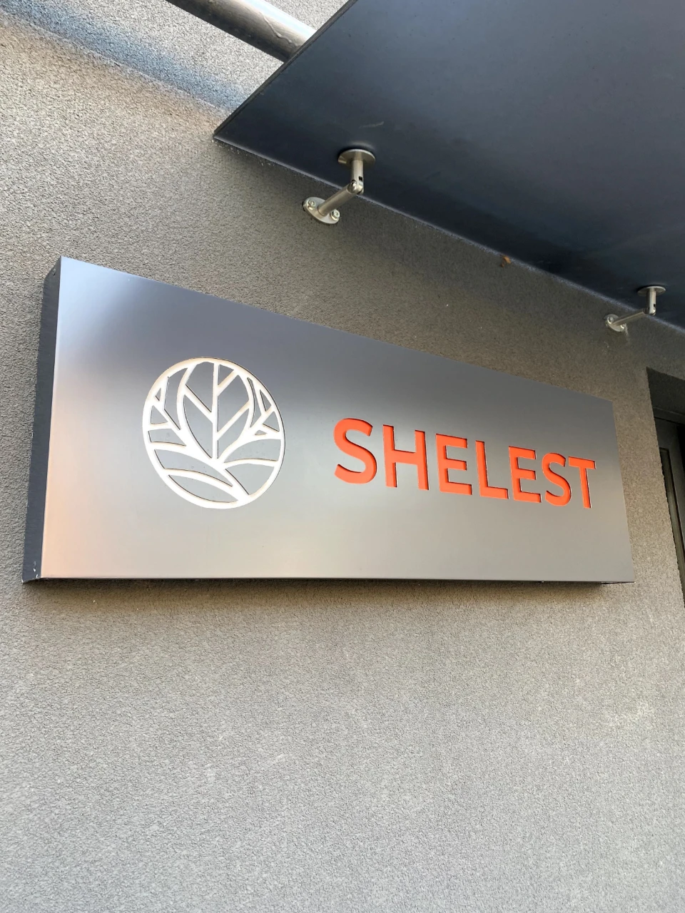 Продається 2 кімнатна двостороння квартира у ЖК "Shelest"