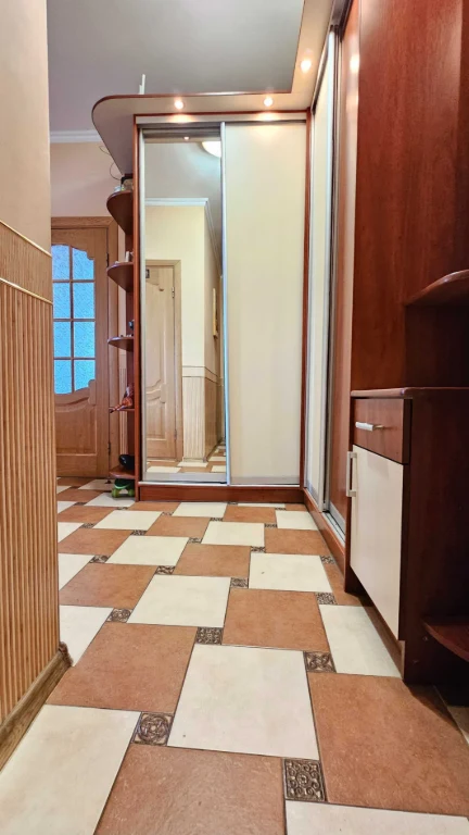 2-room apartment with renovation in a new building on Ivasyuka St., Iv