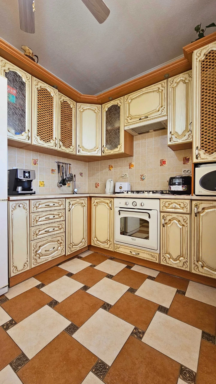 2-room apartment with renovation in a new building on Ivasyuka St., Iv