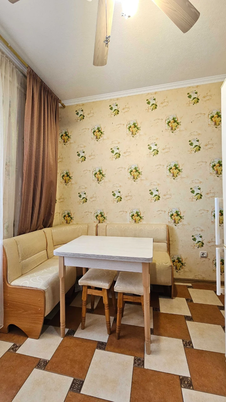 2-room apartment with renovation in a new building on Ivasyuka St., Iv