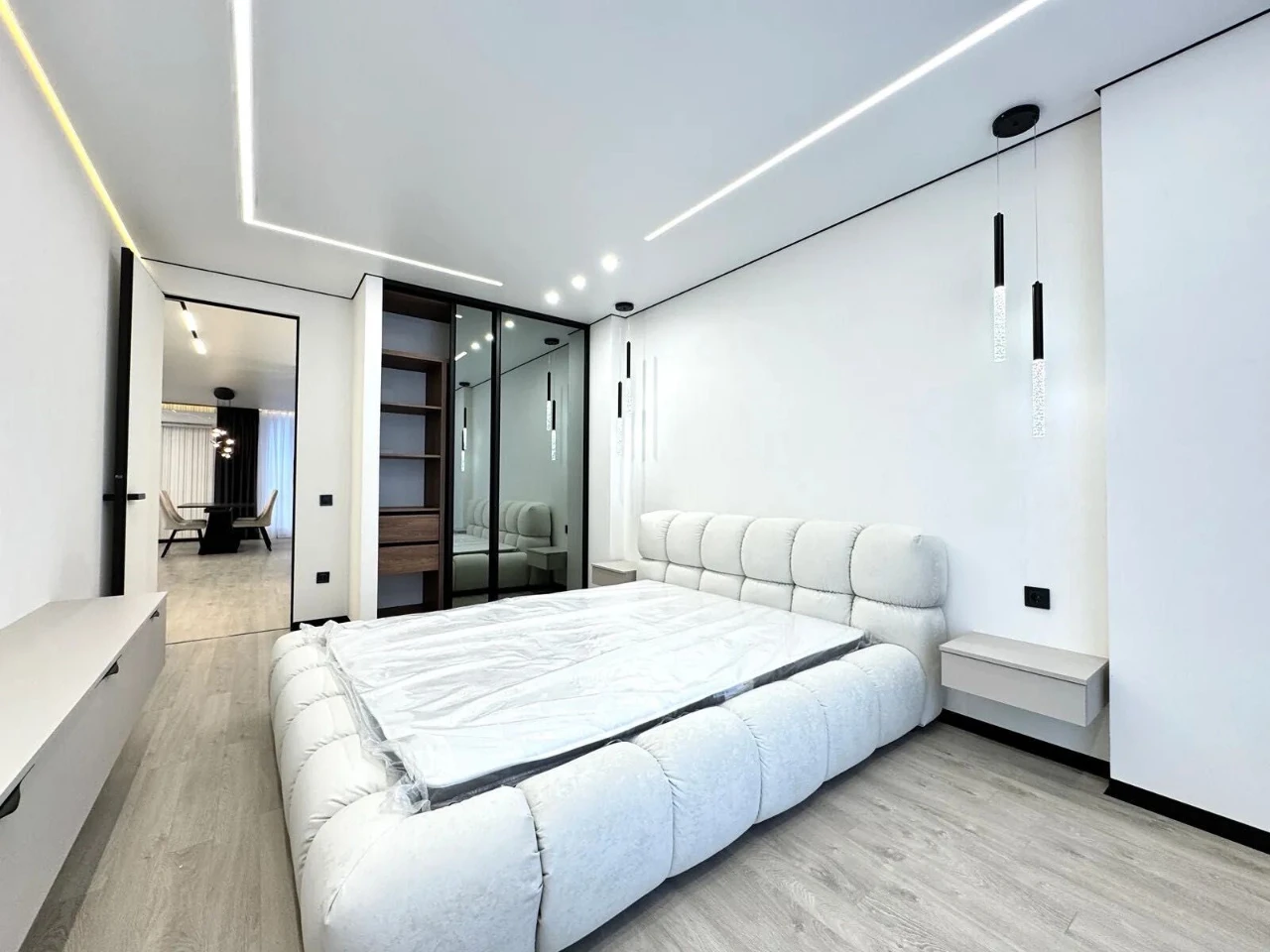 3 bedroom in Manhattan with renovation by the lake 93.3m2