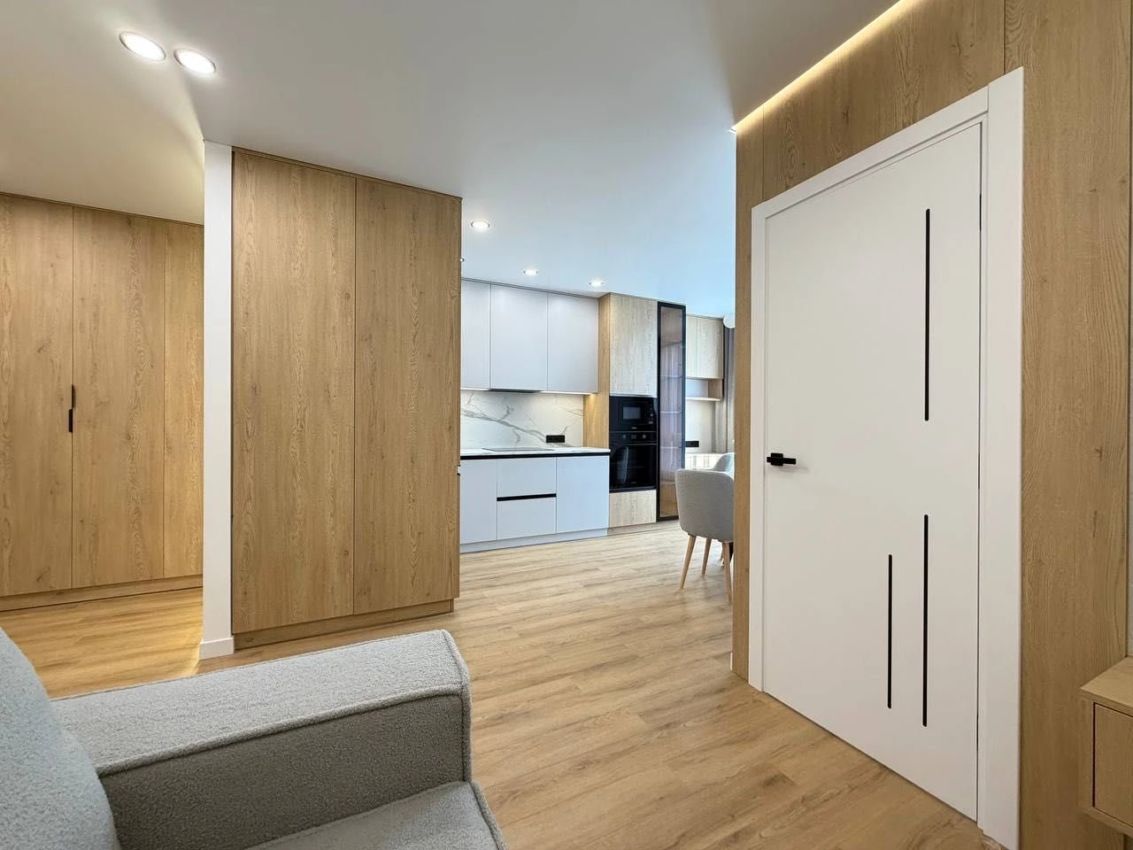 New! One and a half-storey house with high-quality renovation near the Veles Mall/4 shopping center