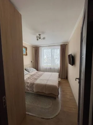 3 кімнатна 2 поверх 70 м автономне опалення Галицька/Пасічна