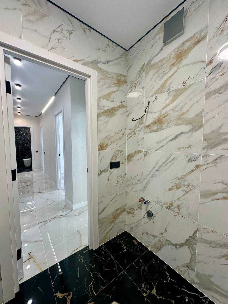 Квартира 2 комнатная с качественным ремонтом в ЖК Комфорт парк