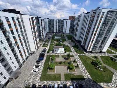 3-room apartment for sale in the Lypky residential complex