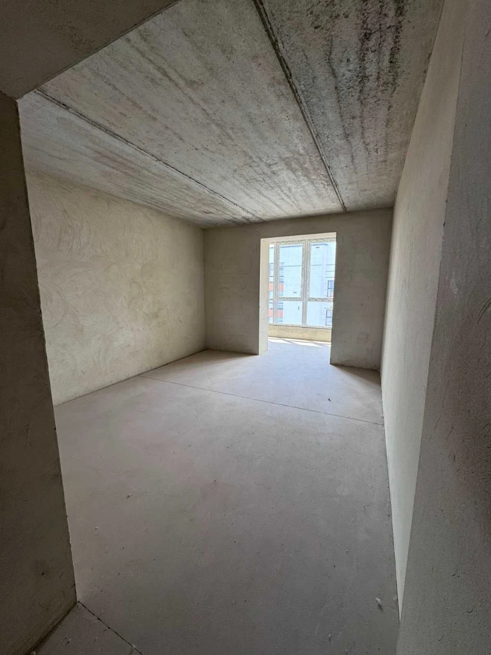 3-room apartment for sale in the Lypky residential complex
