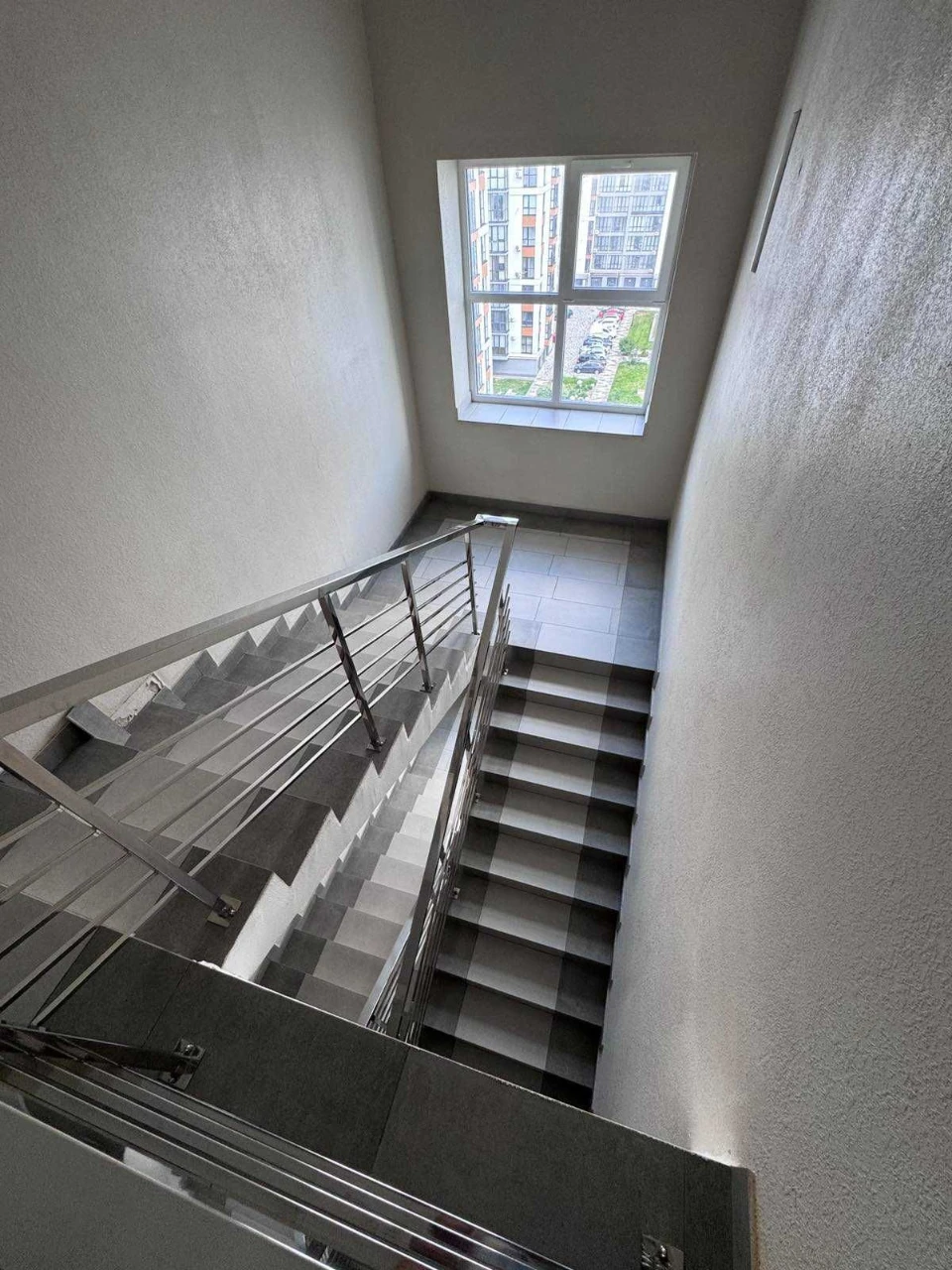 3-room apartment for sale in the Lypky residential complex