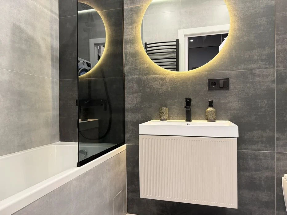 One-room + kitchen-studio apartment 5 minutes from the center
