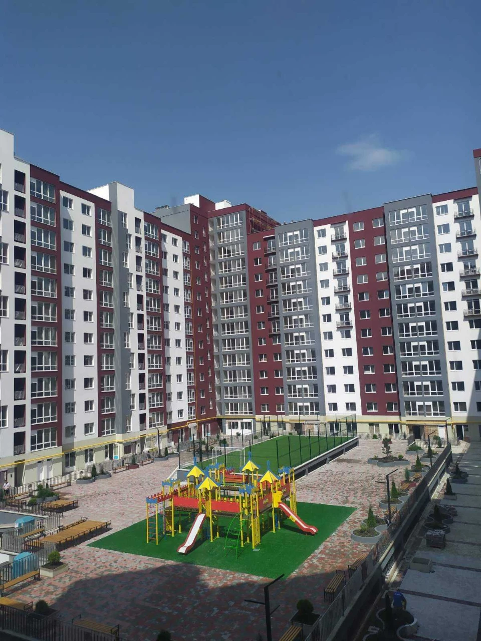 НАЙКРАЩА ЦІНА! 2-кімнатна 60,1 м² ЦЕНТР | Княгинин | $51,000