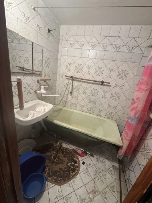 Продаю 2 ком.кв. Корабельный р-н