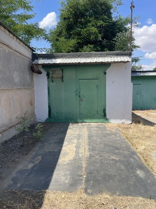Продам Гараж кооператив Металлист.