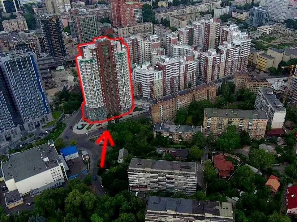 Квартира. Київ, Саперне Поле вул.