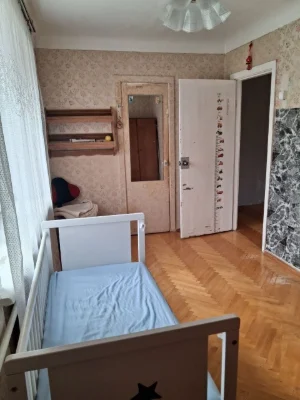 Продаж 2-кімнатної квартири 45 м², Верховної Ради бул., 22