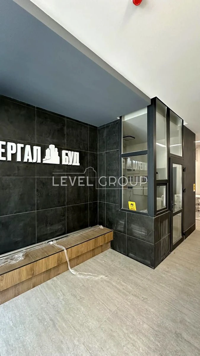 Продаж 1-к квартири з ремонтом ЖК Теремки, з ремонтом 50м2 В