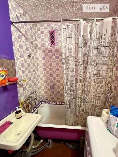 Sale of 1-room apartment 31.6 sq. m. on Akademika Strazheska 11 street