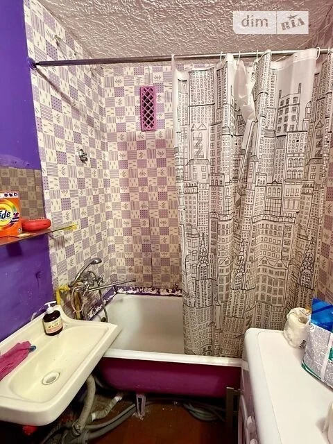 Sale of 1-room apartment 31.6 sq. m. on Akademika Strazheska 11 street