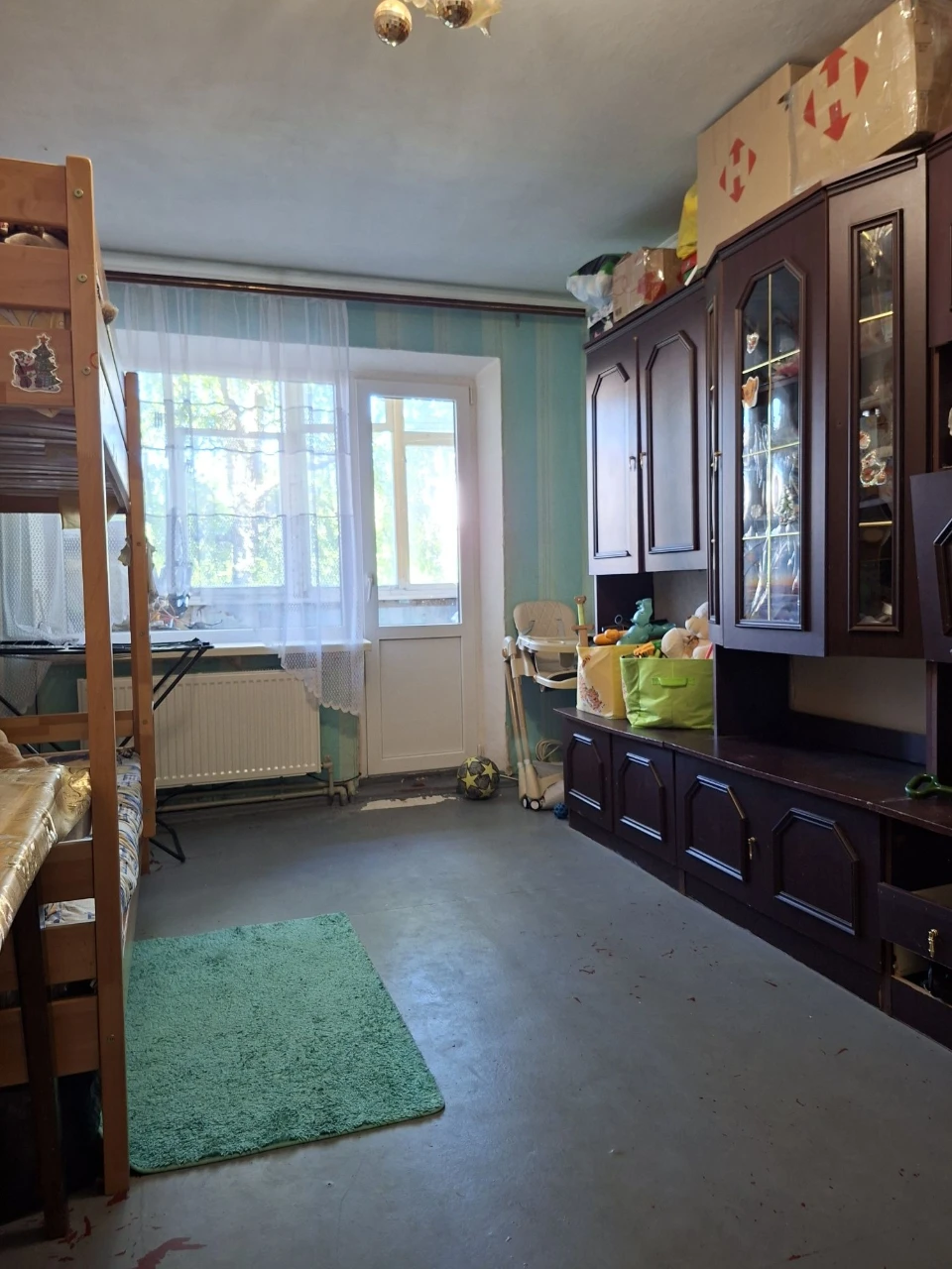 Продам 2к квартиру в районі 13 школи з агв
