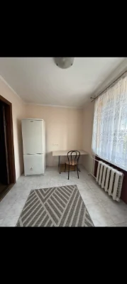 Продам 2 кімнатну квартиру на Відродження