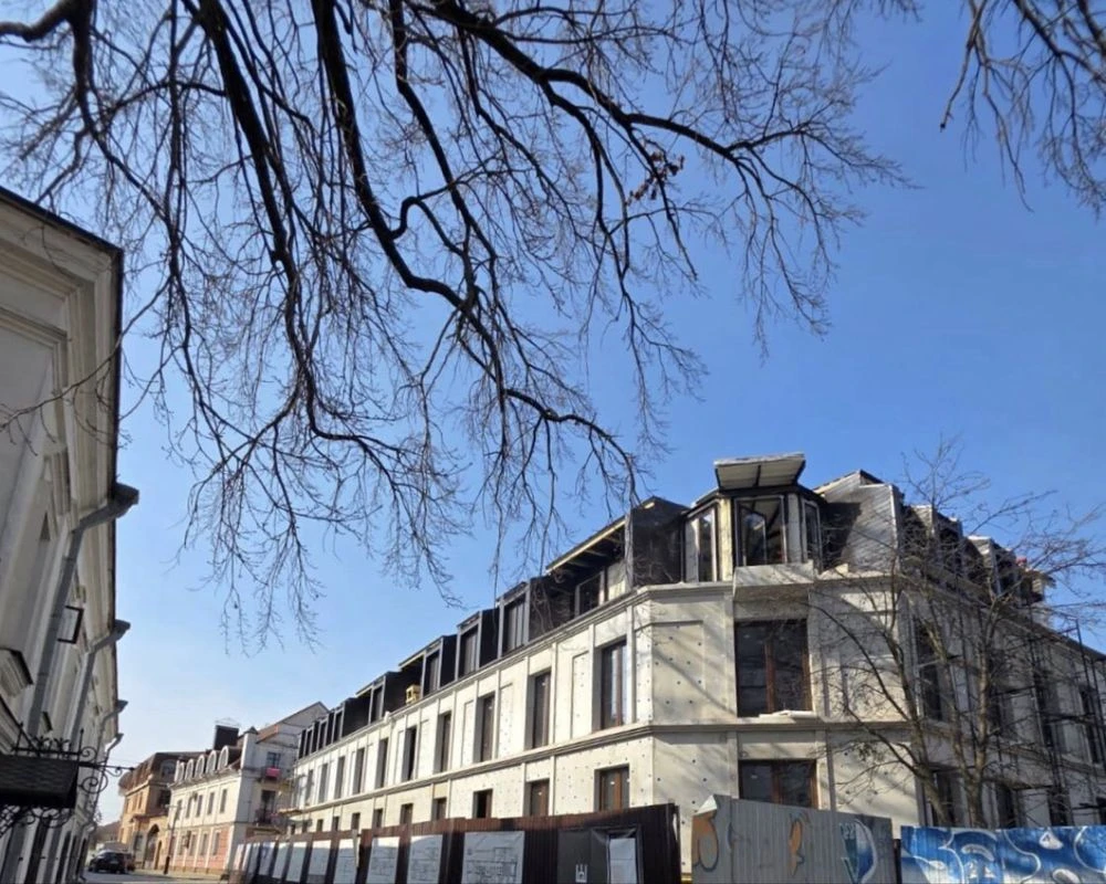 2кімнатна видова квартира ЖК Кафедральний 76 м2 центр міста