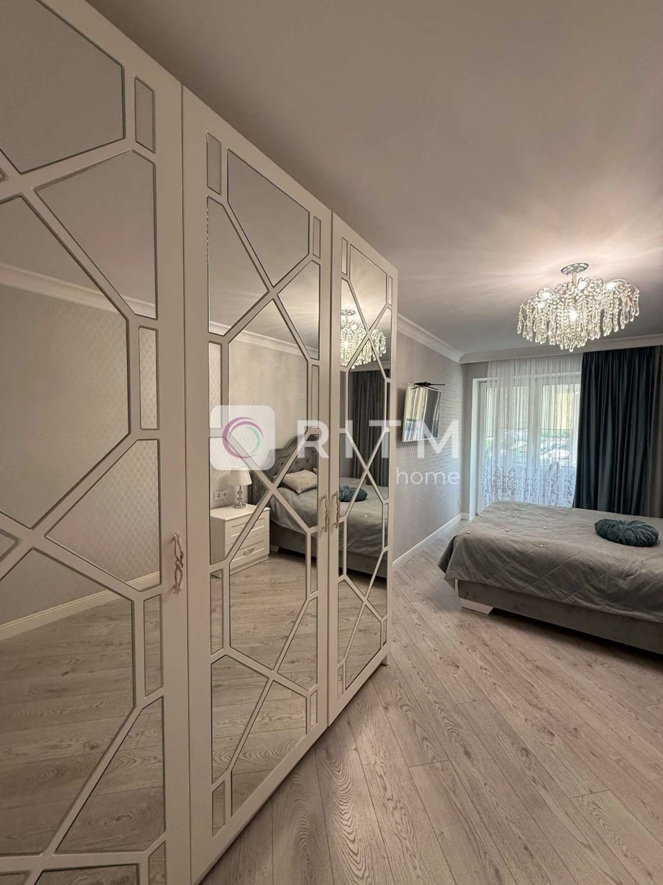 Продаж 3 кім. квартири 78.5 м2 в ЖК "Сафрон".