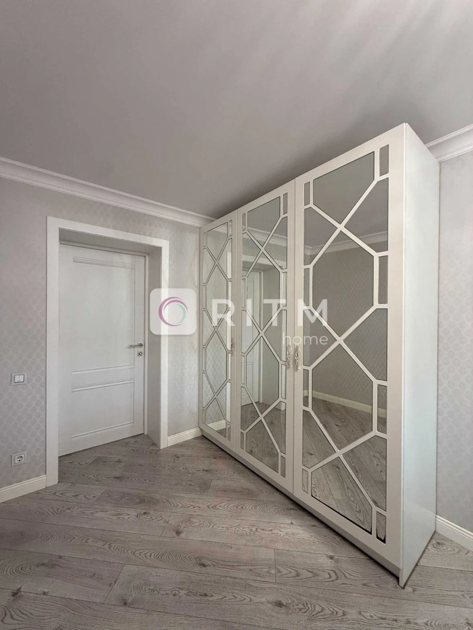 Продаж 3 кім. квартири 78.5 м2 в ЖК "Сафрон".