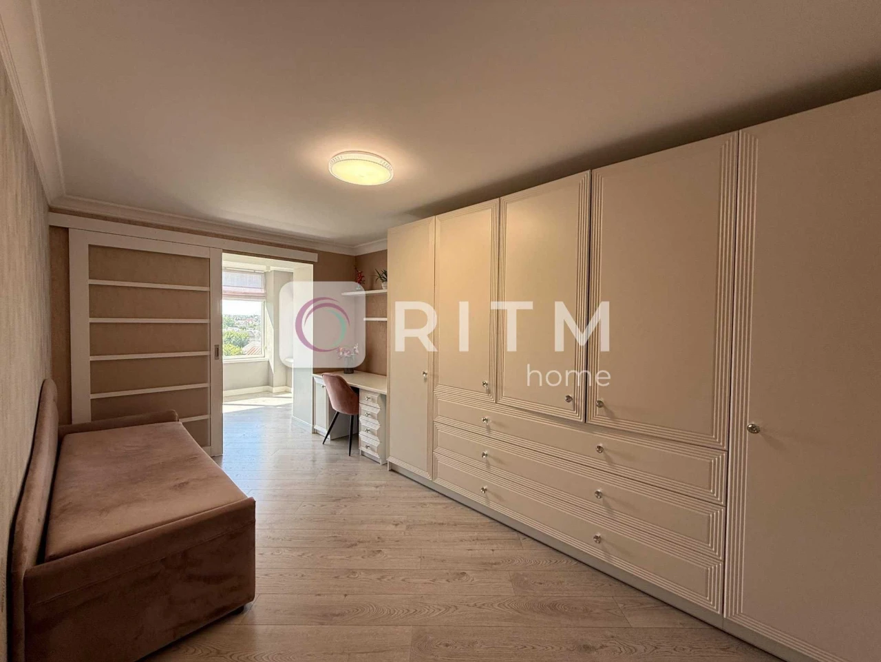 Продаж 3 кім. квартири 78.5 м2 в ЖК "Сафрон".