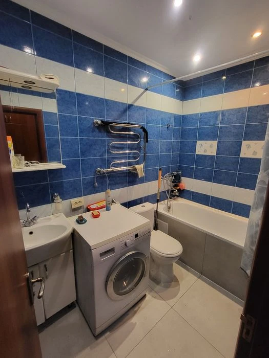 Продам 3-х кімнатну квартиру, район 5 школи
