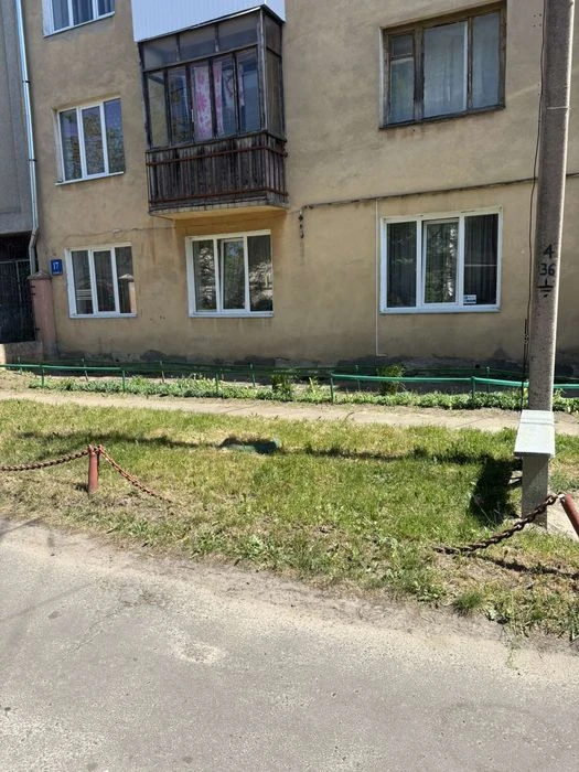 Продам 3-х кімнатну квартиру, район 5 школи