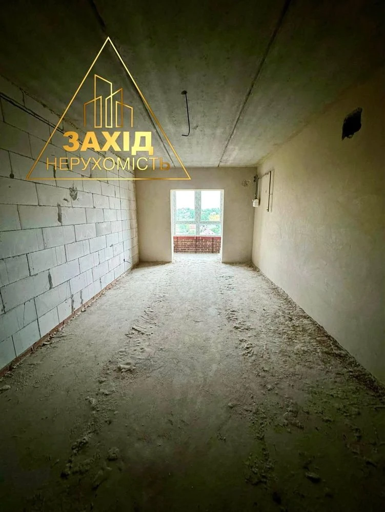 Видова великогабаритна за СУПЕРЦІНОЮ 731 $ / м²