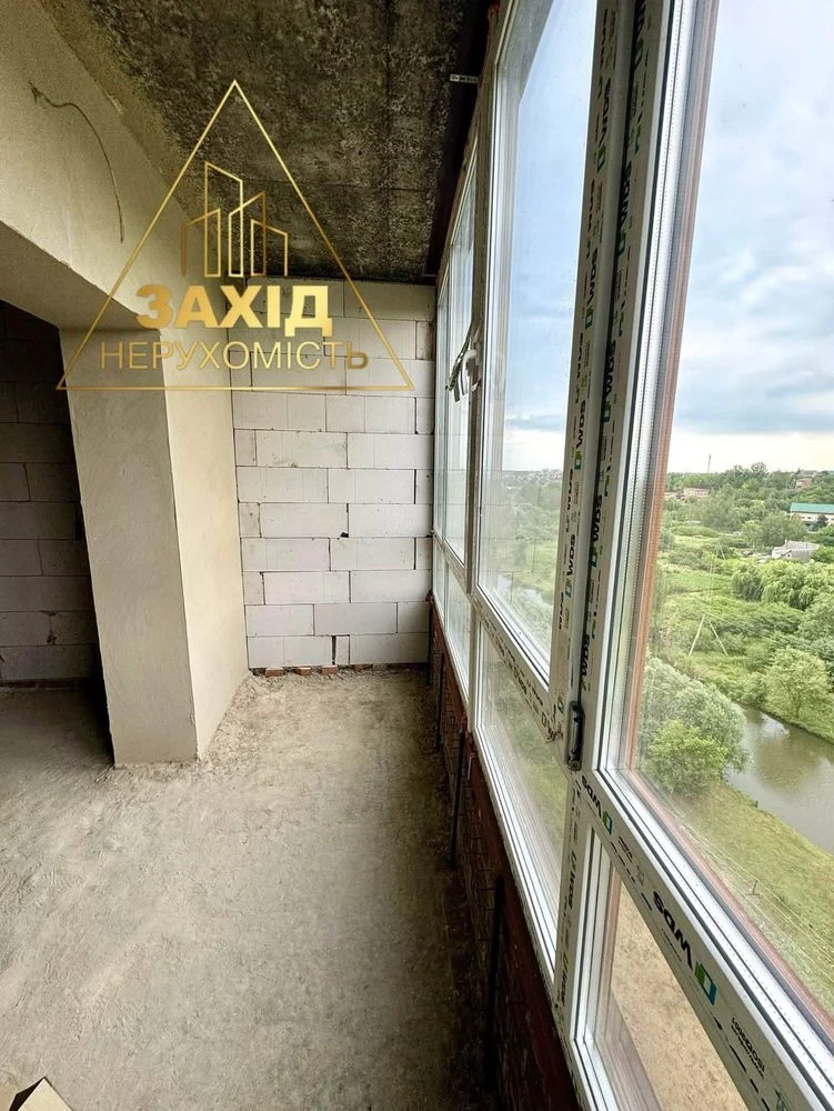 Видова великогабаритна за СУПЕРЦІНОЮ 731 $ / м²