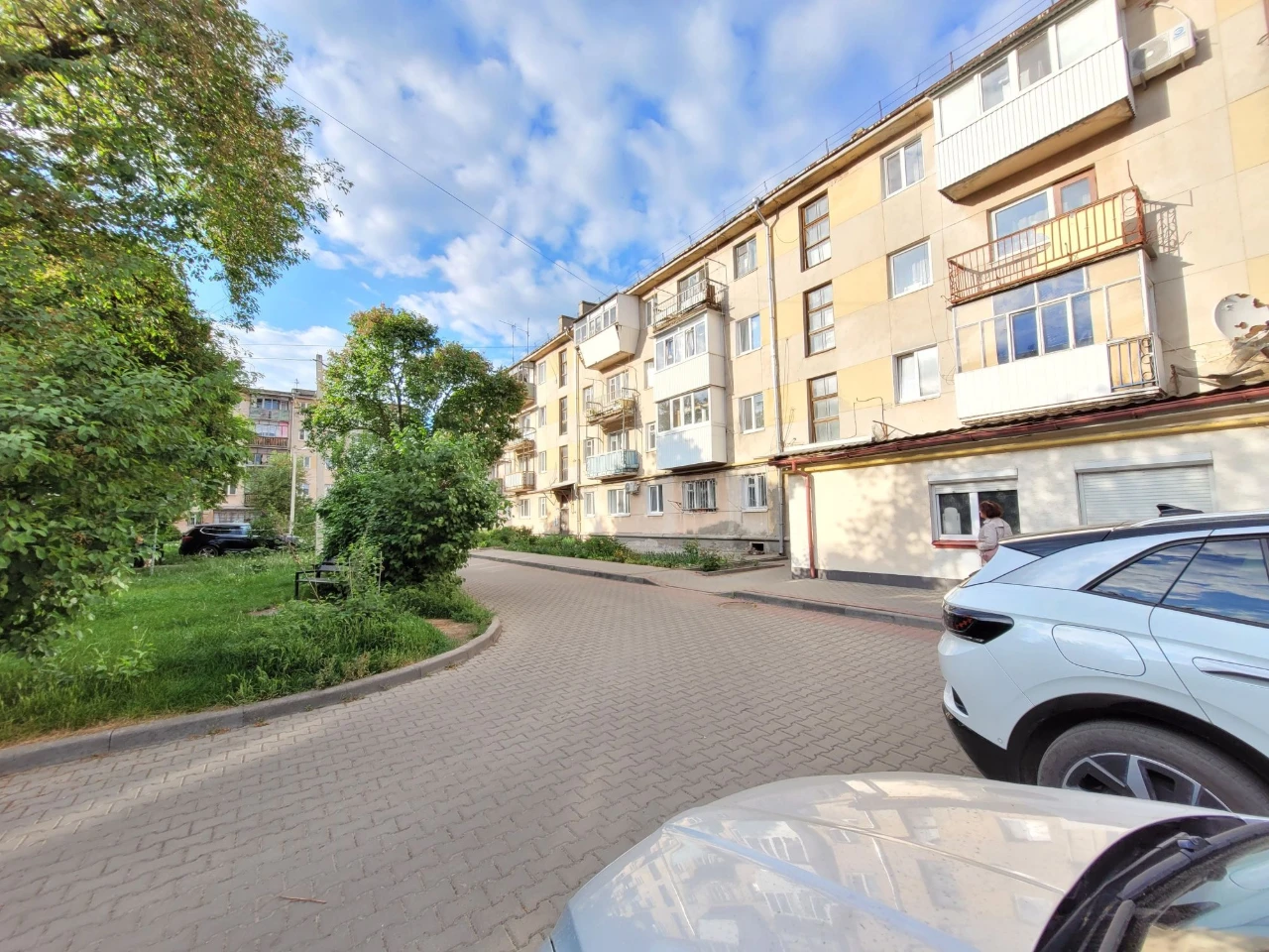 3к.Терміновий продаж! пр. Грушевського 3/4ц. 58м2!  Ремонт,
