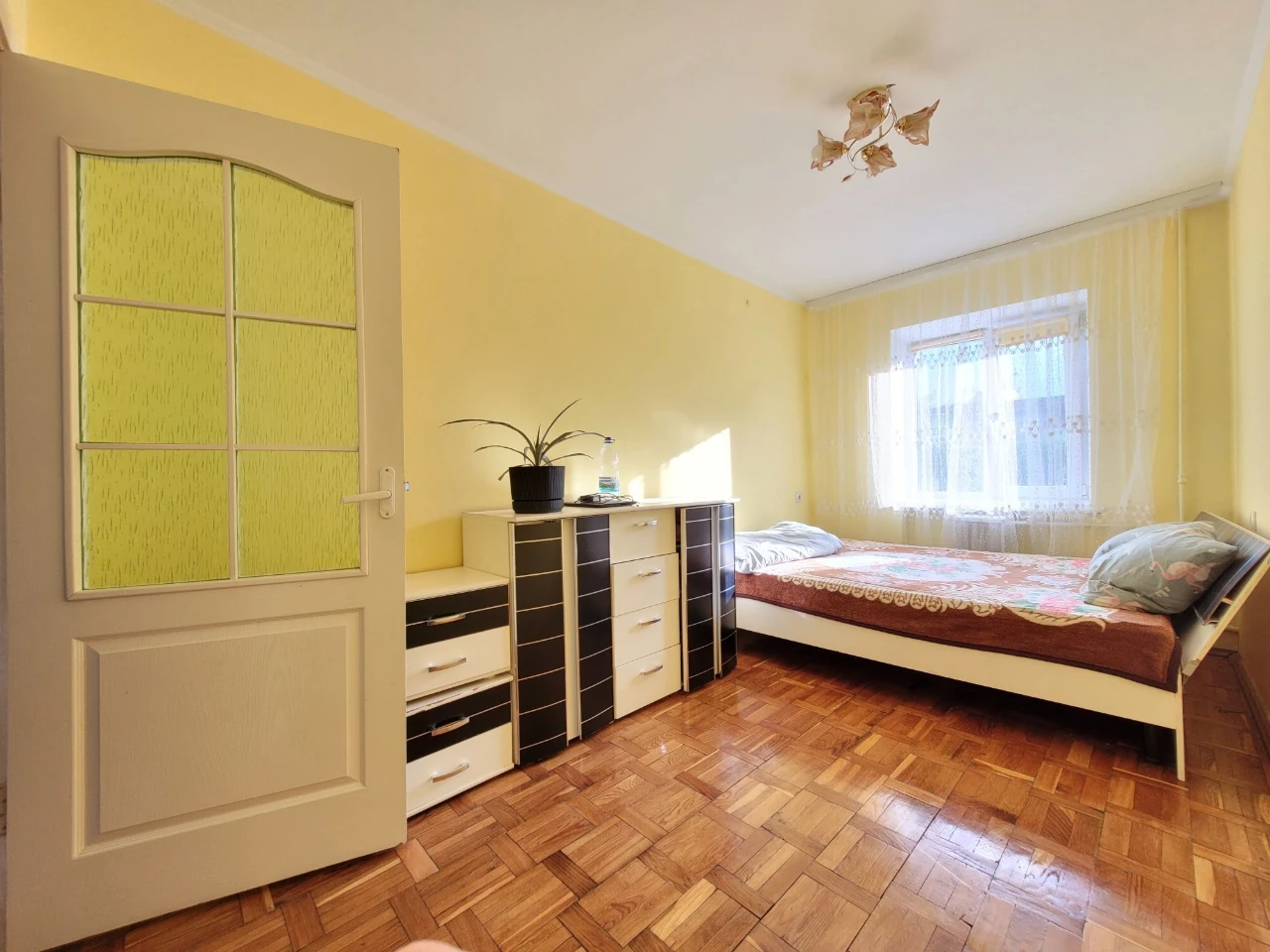 3к.Терміновий продаж! пр. Грушевського 3/4ц. 58м2!  Ремонт,
