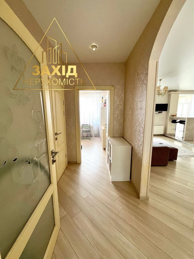 Трикімнатна Новобудова неподалік Центру за СУПЕРЦІНОЮ 1340 $