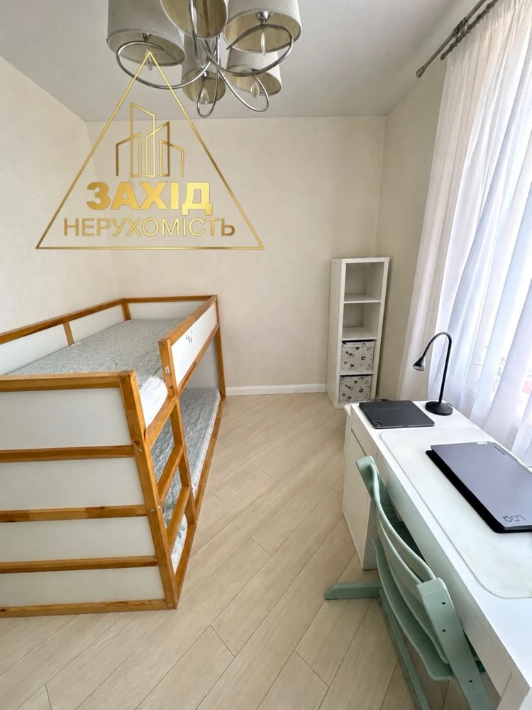 Трикімнатна Новобудова неподалік Центру за СУПЕРЦІНОЮ 1340 $