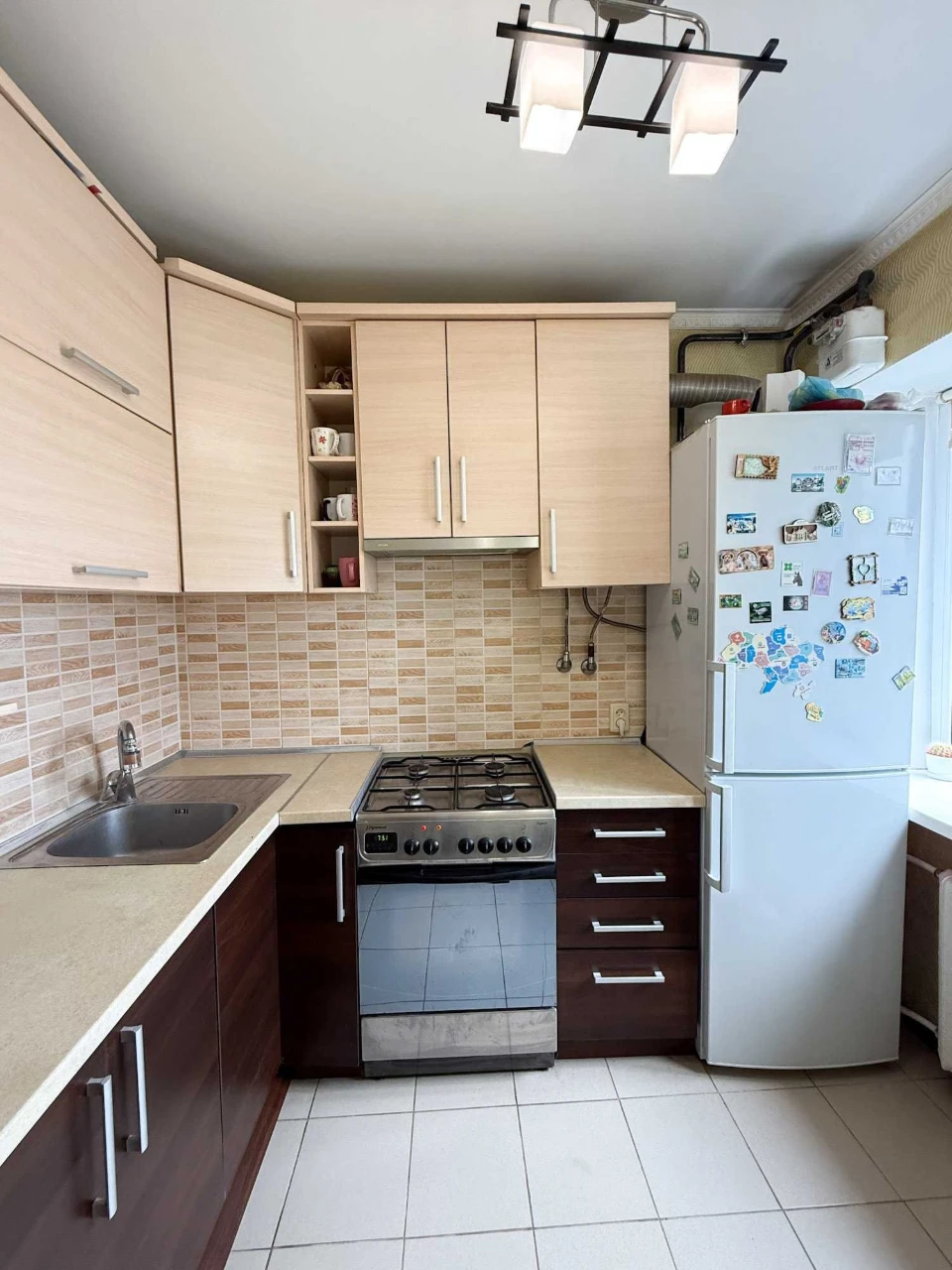 Продаж 3-кімнатної квартири з ремонтом на вул. Львівській, м