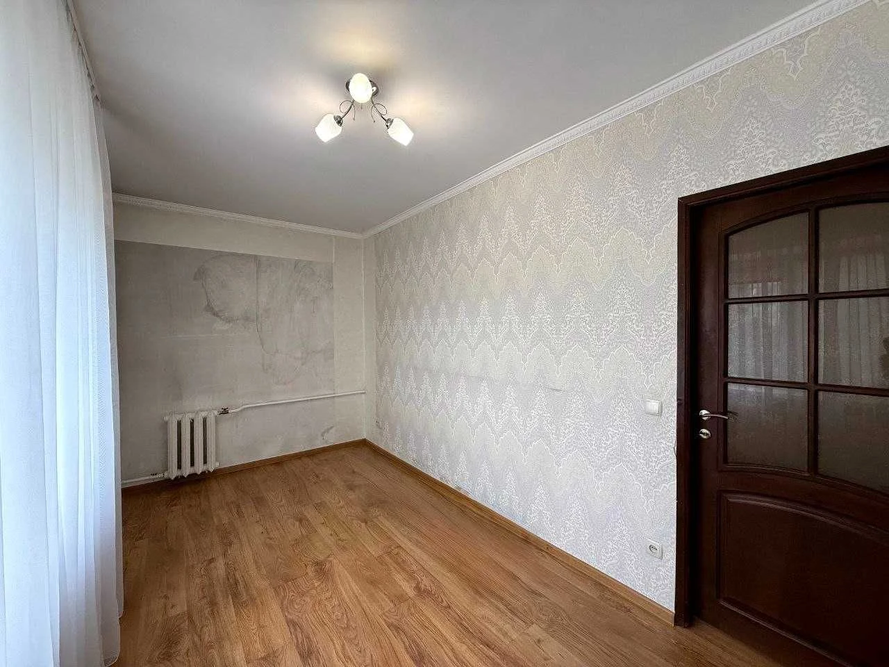 Продаж 3-кімнатної квартири з ремонтом на вул. Львівській, м
