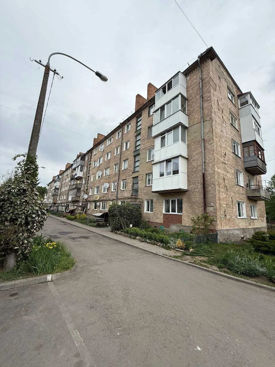 Продаж 3-кімнатної квартири з ремонтом на вул. Львівській, м