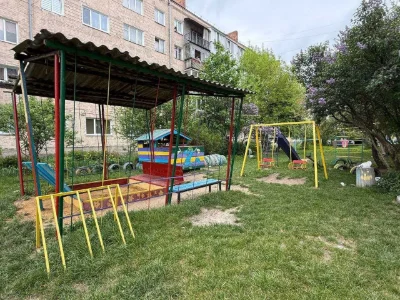 Продаж 3-кімнатної квартири з ремонтом на вул. Львівській, м