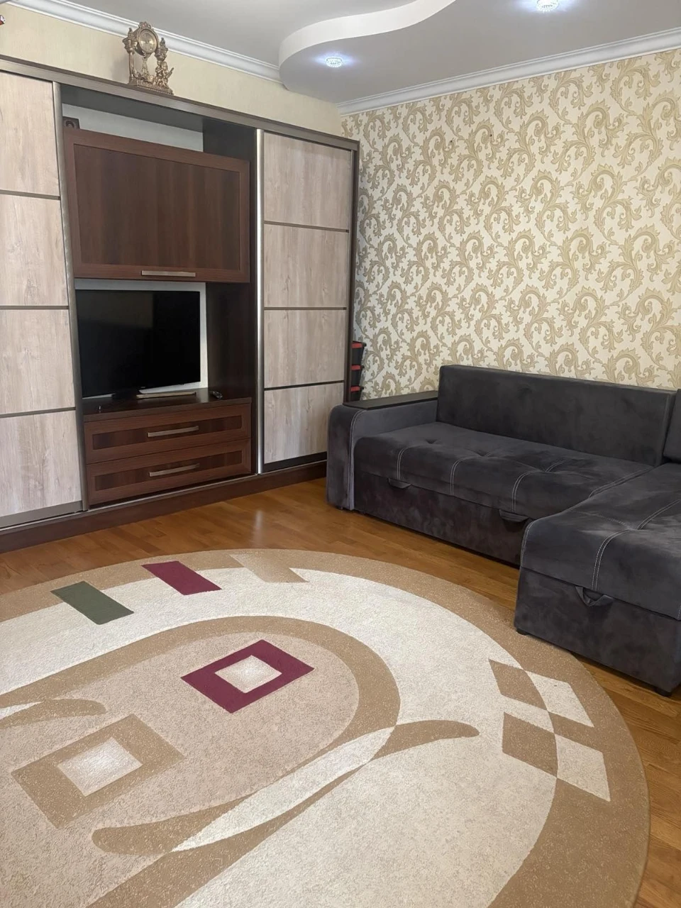 Новобудова за  ПОРТСІТІ  4/9ц 65м2 Авт. опалення,ремонт,мебл