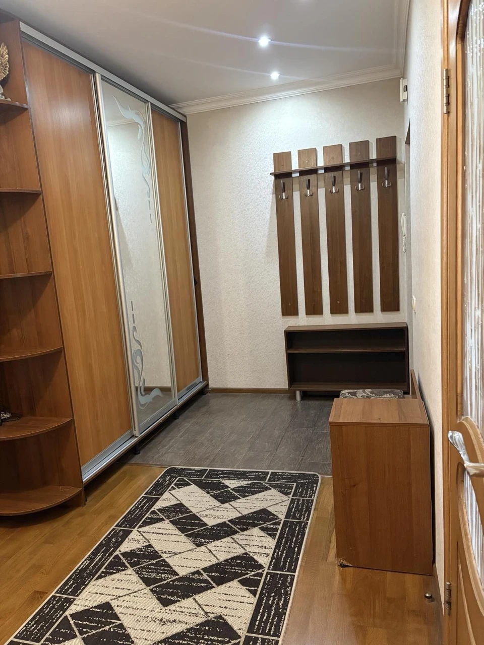 Новобудова за  ПОРТСІТІ  4/9ц 65м2 Авт. опалення,ремонт,мебл