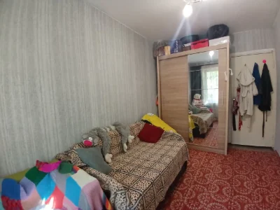Продаю 2к/к  Колодезная 5а