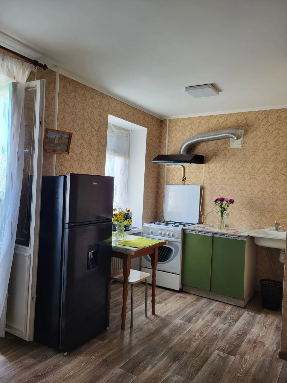 продаю свою 1 к/кв Корабельный