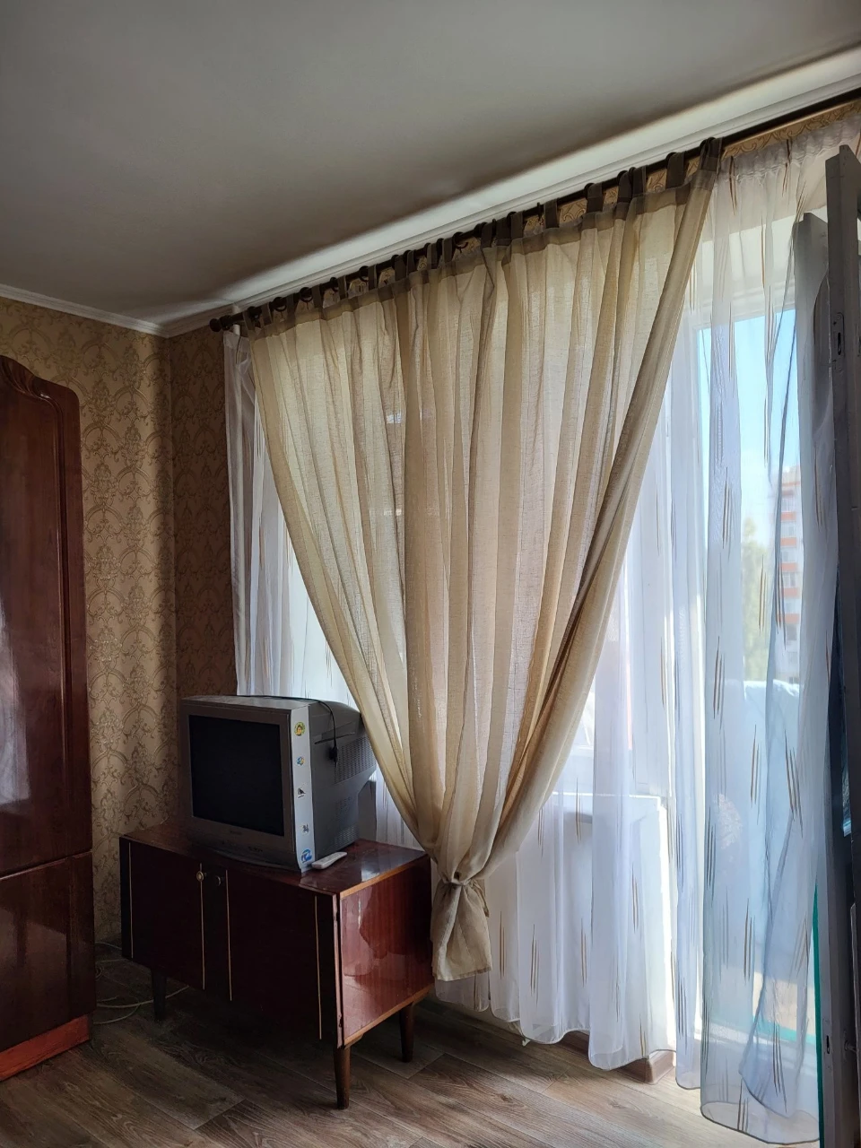 продаю свою 1 к/кв Корабельный