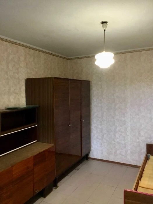 Продажа 3-х к. квартиры на 2 этаже в центре Корабельного рай